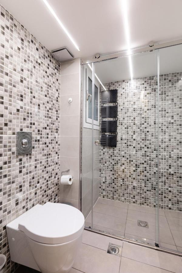 Near Acropolis Brand New 1 Min From Metro Apartment Athens Ngoại thất bức ảnh